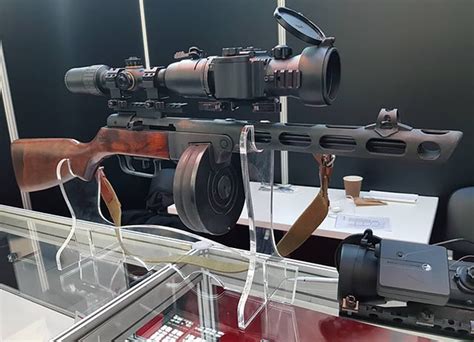Использование и модификация оружия Techguns