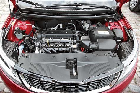 Как отключить аккумулятор автомобиля Kia Rio