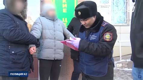 Изменение своего пути: уход в сторону от полицейских при погоне