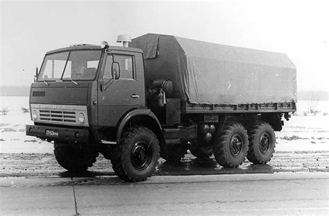 История создания и уникальные характеристики КамАЗ 4310