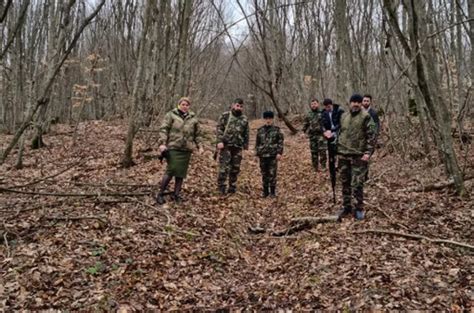 Получение материалов от павших противников и диких животных