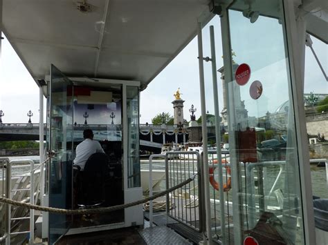 Путеводитель по посещению музейной коллекции: полезная информация и ценные советы