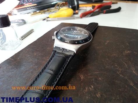 Разборка часов Swatch для замены энергоэлемента