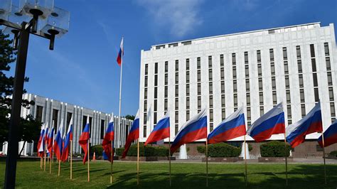 Расположение американского посольства в земле Российской Федерации