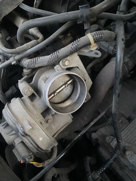 Роль сенсора двигателя в Ford Kuga 2