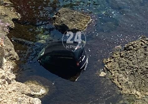 Упавший с крутого обрыва во сне на автомобиле: запутанное значение и его связь с реальностью