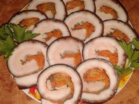 Советы на случай отказа собаки от свиной шкуры