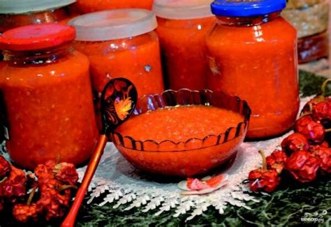 Традиционные ингредиенты для аджики