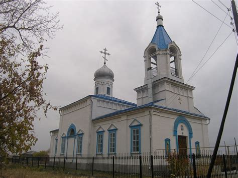 Выбор и установка мода для создания церкви