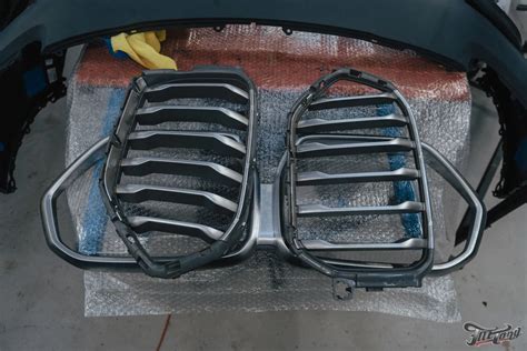 Добавление аэродинамических элементов на BMW X6 для улучшения управляемости
