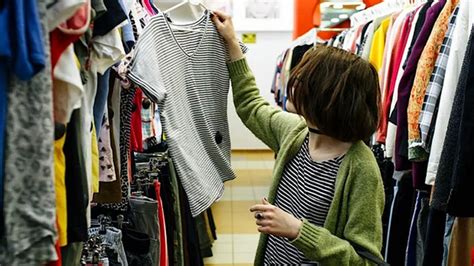 Как избавиться от запаха кожаной куртки секонд-хенда: подробное руководство