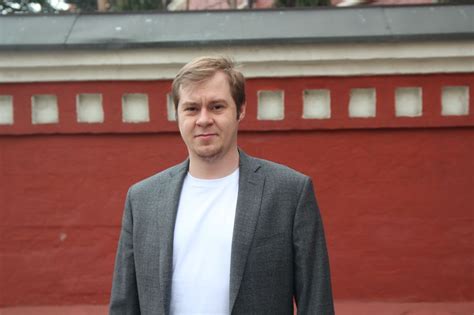 Максим Козлов - технический директор и ответственный за исправное функционирование аниматроников