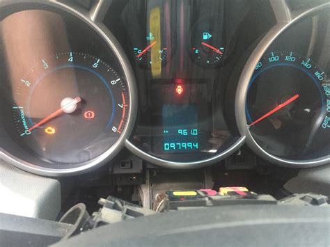 Настройка CD-плеера на штатной магнитоле Chevrolet Cruze 2011