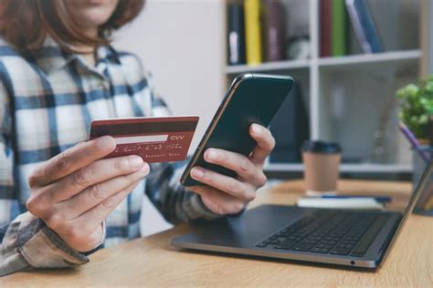 Онлайн-продажи: как не попасть на подделку при заказе в интернете