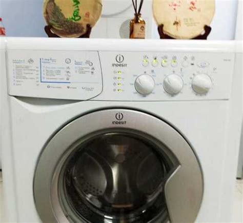 Подключение водоснабжения к машинке Indesit Wisl 103