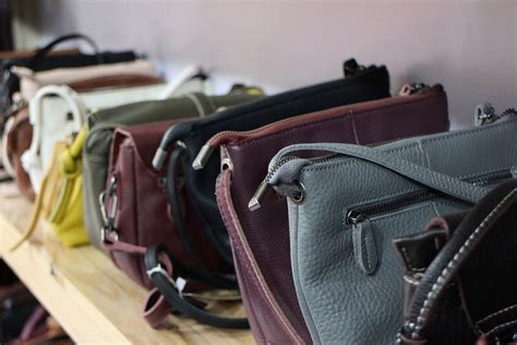 Способы проверить подлинность Birkenstock: простые советы и рекомендации