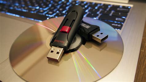 Установка kinopub с помощью USB-флешки