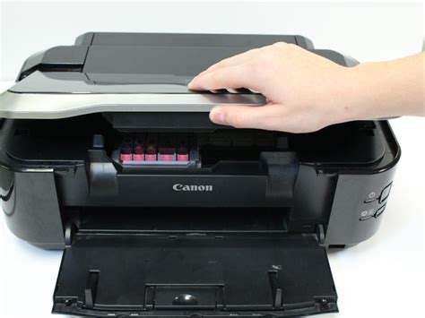 Шаг 2: Установка чернильных картриджей в принтер Canon G2415