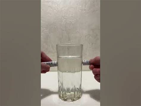 Эксперимент с батарейками и водой