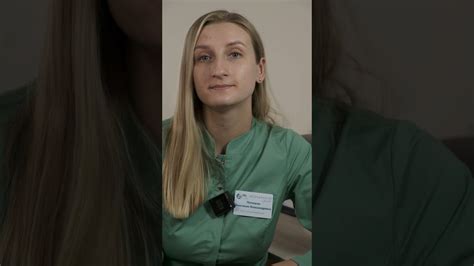 Первая помощь при глотании ушной палочки