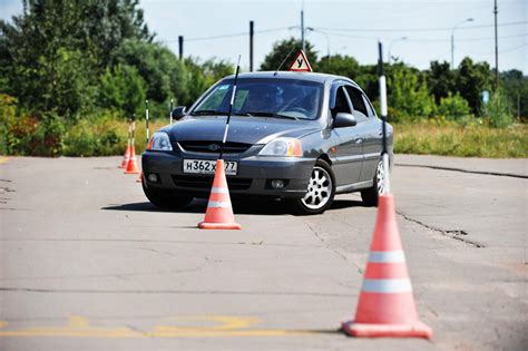 Признаки того, что вы нравитесь инструктору по вождению