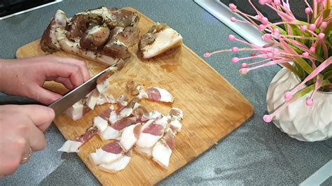 Сон о сыром куске сала с мясом